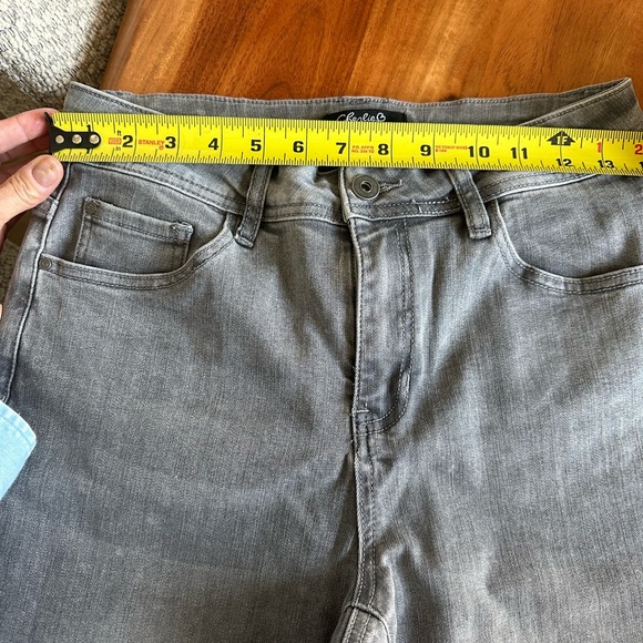 Charlie B jeans - Picture 4 of 5